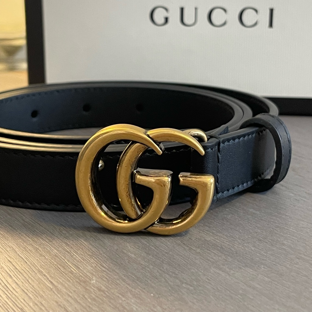 Gucci Women’s Leather Belt With Double G Buckle